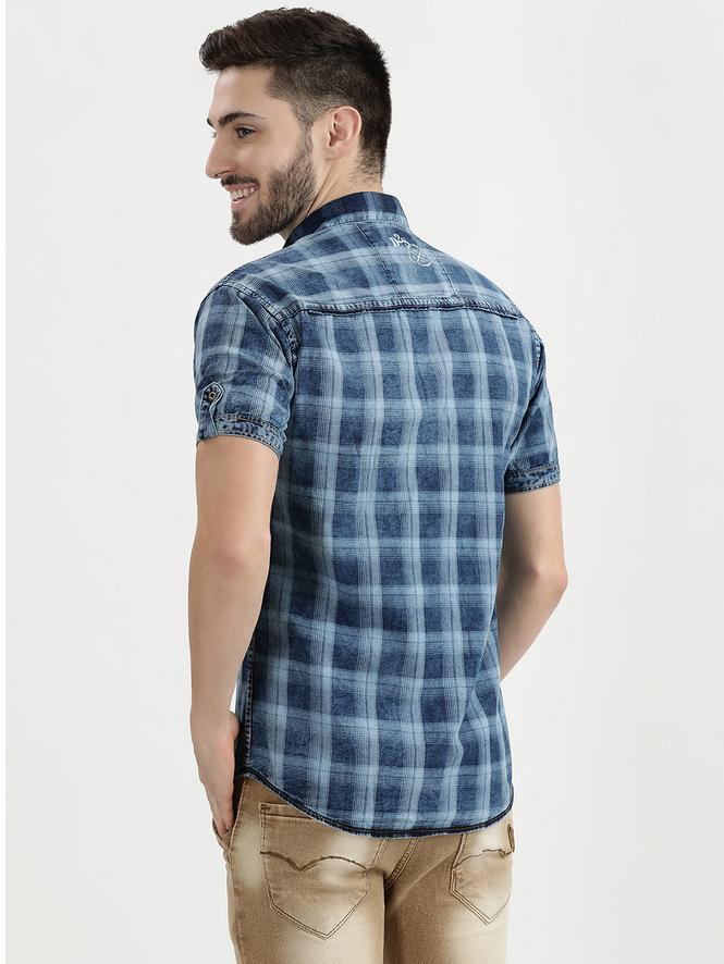 Men Half Sleeves Checked Casual Shirt (Dark Blue)