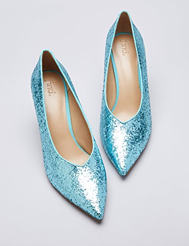 find. Women’s Court Shoe with Glitter