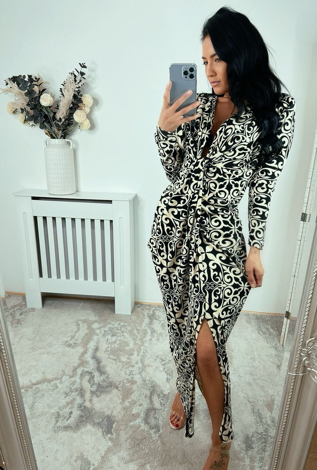 XMAS FURRY BLACK & CREME  PLUNGE NECK LONG SLEEVE DRESS