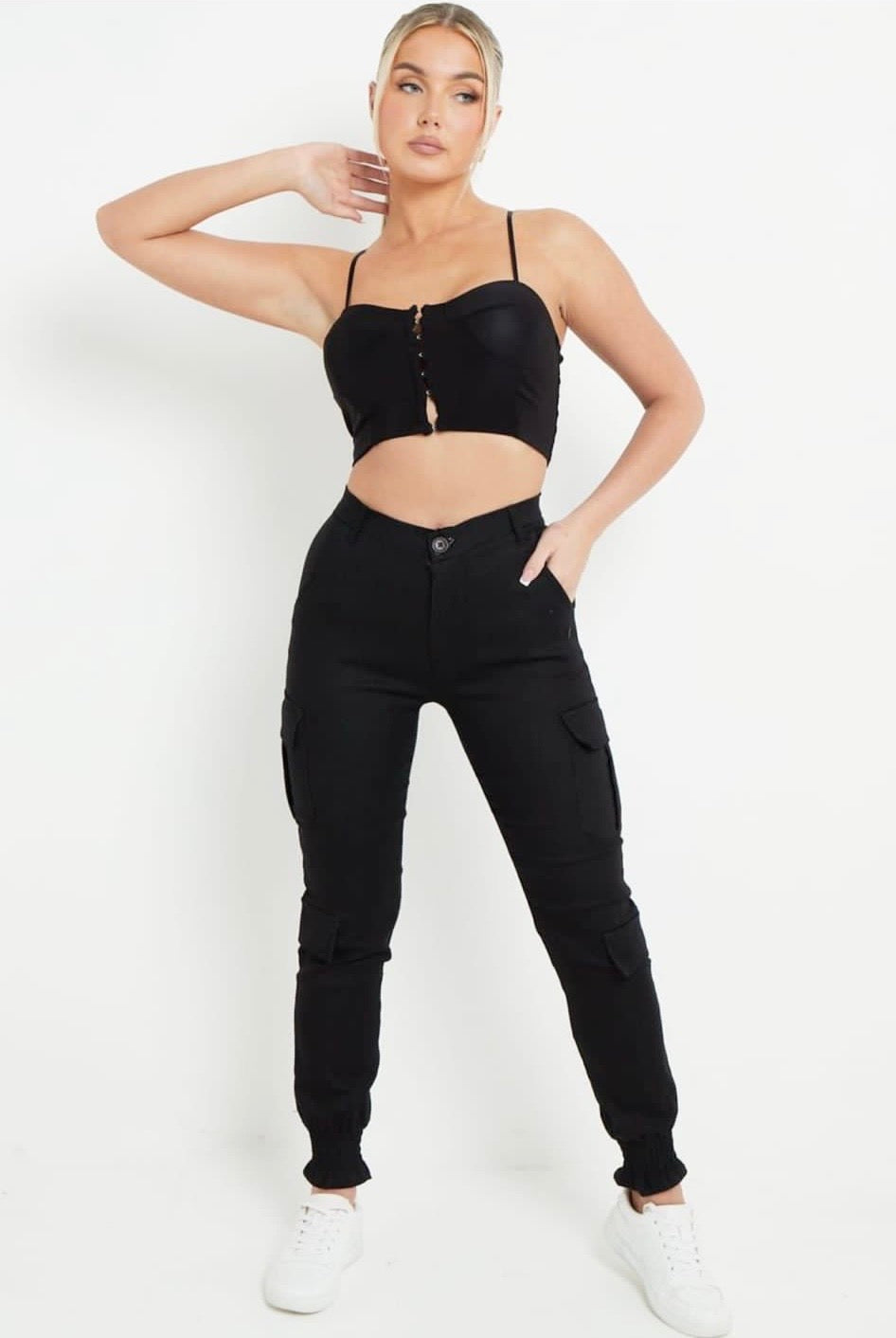 HOOKED PADDED RUCHED STRAPPY CROPPED BRALETTE