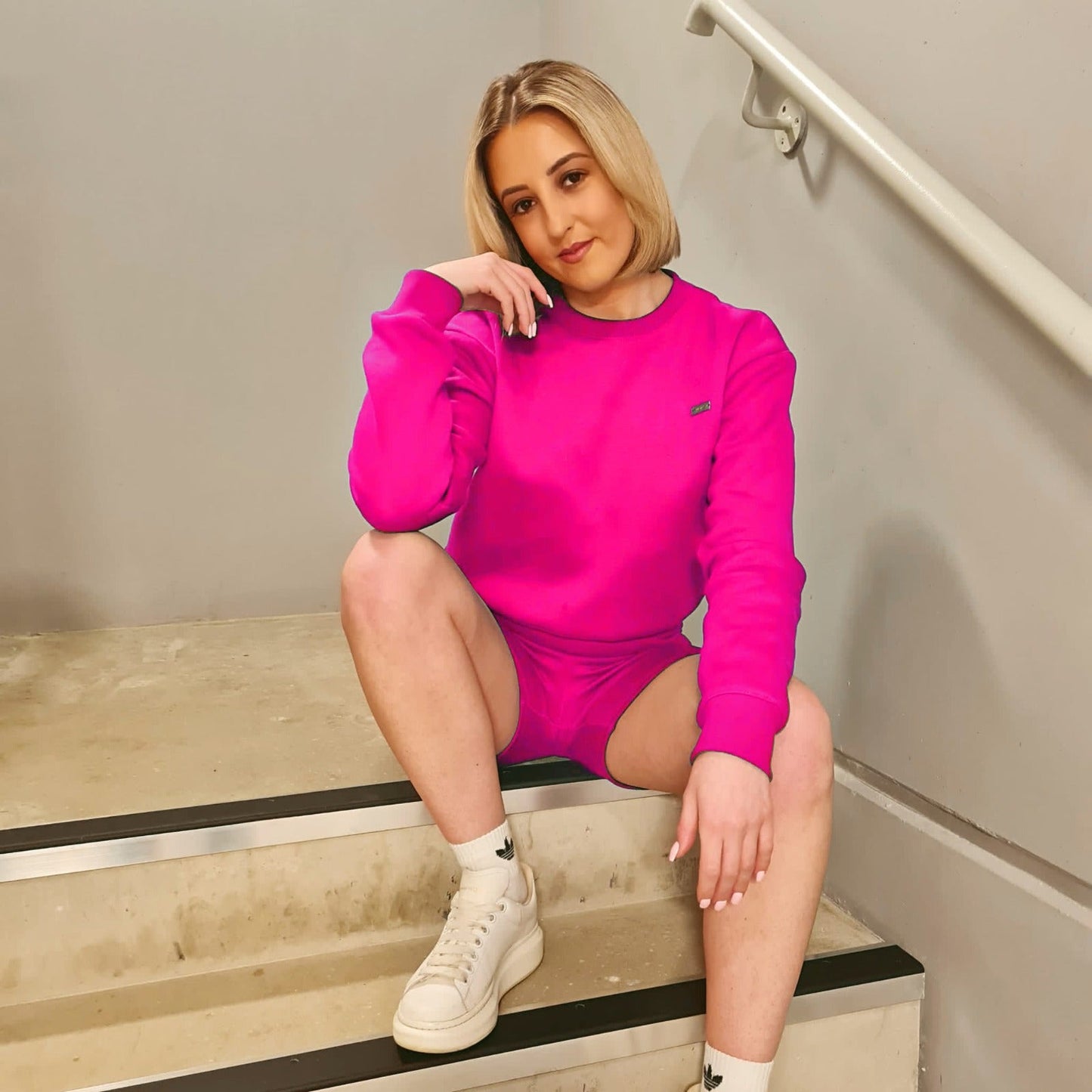 CLAUDIA  HOLIDAY VIBES SWEATER SHORT LOUNGEWEAR SET - PINK