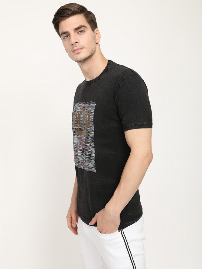 Men Half Sleeves Round Neck T-Shirt (Red)